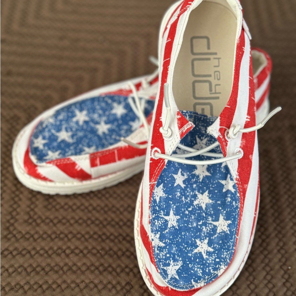 Hey Dude Kids Wally Stars & Stripes Slip-On Shoes Like New